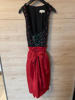 Dirndl schwarz rot mit Rosen / Rosenmuster, Größe 46 Bayern - Gangkofen Vorschau