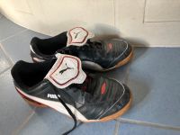 Hallen Turnschuhe/Fußball Schuhe Gr 37 Baden-Württemberg - Korntal-Münchingen Vorschau