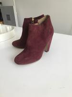 Akira Stiefelette Gr.38 Leder NP79€ Görtz Stiefel Aubergine Zara Hamburg-Nord - Hamburg Winterhude Vorschau
