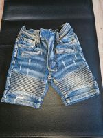 Kurze Jeans Short von Balmain in Größe 104-110 Nordrhein-Westfalen - Frechen Vorschau