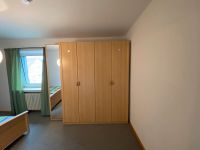 Schlafzimmer Kleiderschrank / Schrank Bett Abh. Delmenhorst Niedersachsen - Ganderkesee Vorschau
