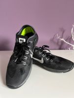 Nike Sportschuh, Sneaker Fitnessschuh Gr. 38,5/UK 7,5 Schleswig-Holstein - Norderstedt Vorschau