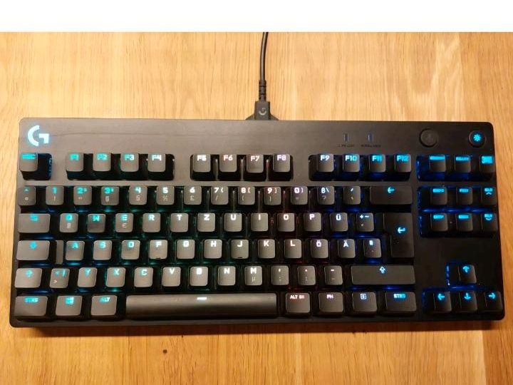 Logitech G Pro Gaming-Tastatur - GX Blue Clicky, LIGHTSYNC RGB * in Hagen