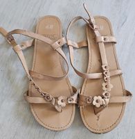 Sandalen Zehentrenner H&M Mädchen Gr. 36 Sachsen - Falkenstein/Vogtland Vorschau