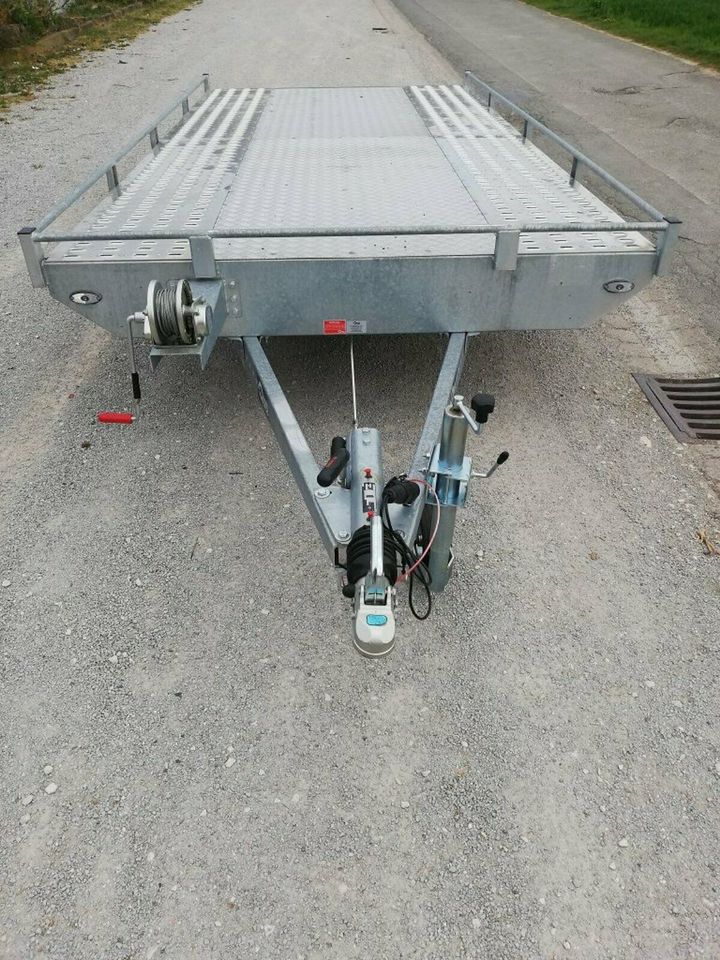 Vermiete Autotrailer Fahrzeugtransporter in Delligsen