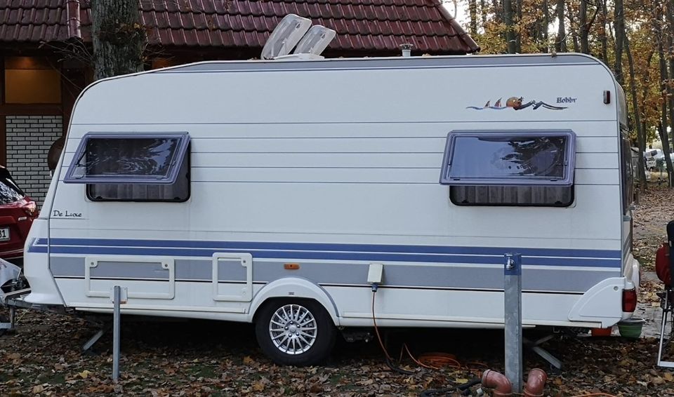 Wohnwagen Hobby 450UB De Luxe *Mover, Klimaanlage, TV, Vorzelte* in Zwickau