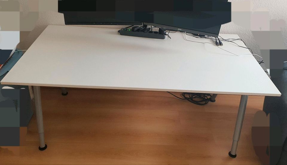 Schreibtisch, Thyge, IKEA in Göppingen
