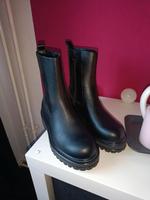 Neue Stiefeletten Schleswig-Holstein - Lübeck Vorschau