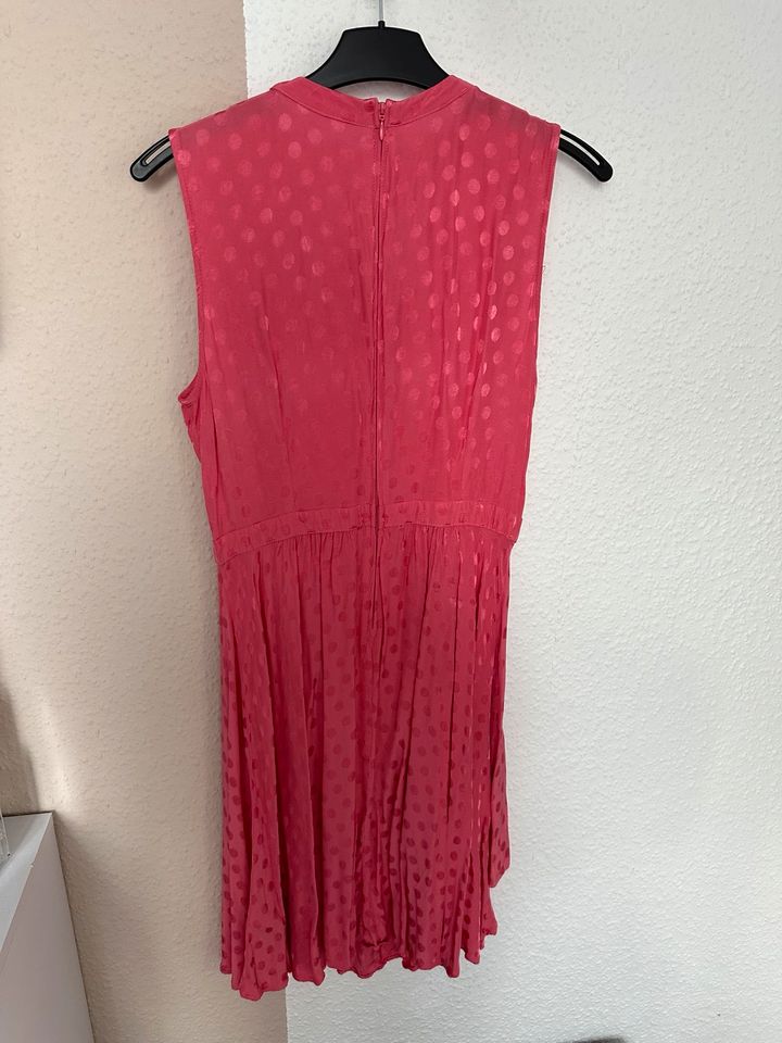 Sommerkleid , elegant , rosa/pink Gr 42 in Salzgitter