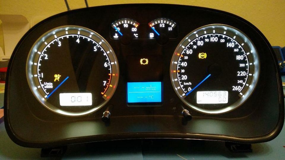 Tacho LED Umbau VW Golf Polo Eos Scirocco Passat in Bremerhaven