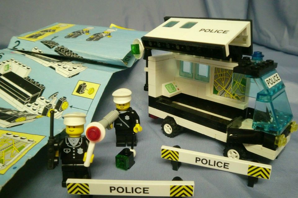 LEGO 6676, seltenes-SET Mobile Command Unit, inklusive Versand! in Hannover