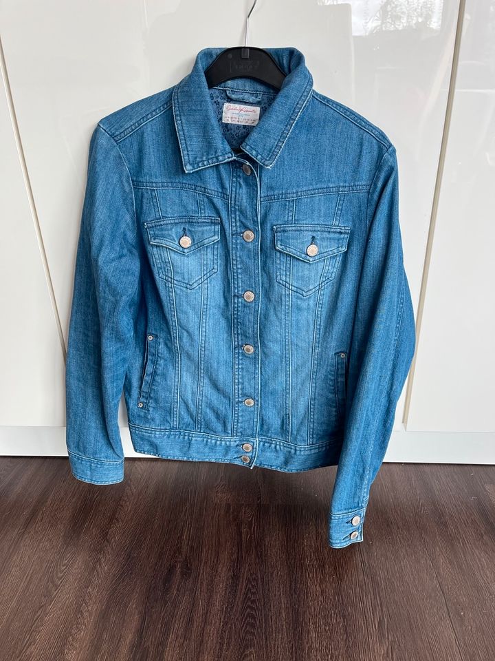 Jeansjacke Größe 38 in Willich