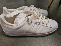 Adidas Superstar Sneaker NEU Größe 46 Schleswig-Holstein - Norderstedt Vorschau