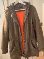 IQ Berlin Damen Mantel Parka olive-grün/khaki Gr. 36 (inkl. Pelz) Altstadt-Lehel - München/Lehel Vorschau