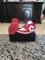 Nike Air Jordan 1 Low Cardinal Red EU 43/US 9,5 Berlin - Charlottenburg Vorschau