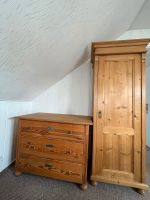 Antike, alte Holzmöbel: Truhe,Kommode,Schrank - Set (Kinderzimmer Sachsen-Anhalt - Wolfen Vorschau