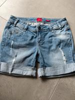 Vero Moda Jeans Short Gr 36 W 29 Hose Nordrhein-Westfalen - Hamm Vorschau