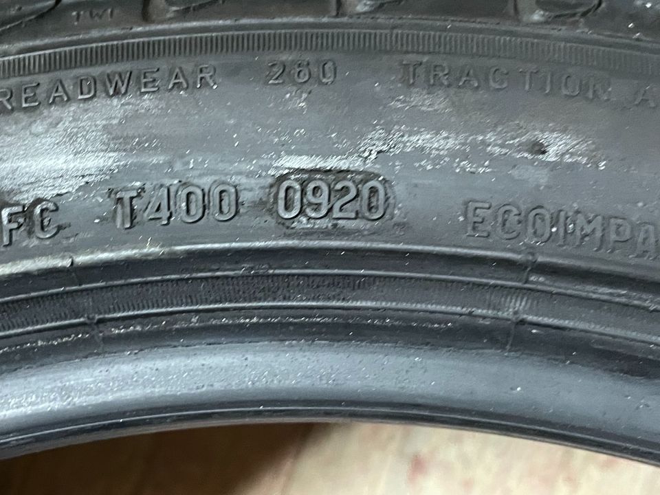 235 40R19W Pirelli P7 in Stamsried