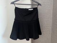 Max Mara Maxmara Rock schwarz Mini Plissee 34 XS Wandsbek - Hamburg Poppenbüttel Vorschau