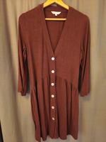 Rotbraunes Kleid Köln - Bayenthal Vorschau