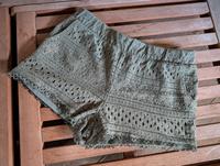 Khaki Farben Shorts Damen kurze Hose Hotpants gr. M Leipzig - Dölitz-Dösen Vorschau