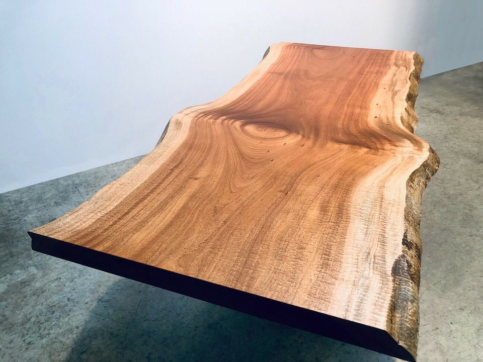 Massivholztisch Tisch Esstisch Baumkante Baumtisch Baumstamm Eich in Oelde