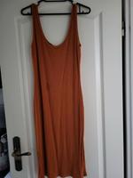 Figurbetontes Kleid (orange) Rheinland-Pfalz - Waldesch Vorschau