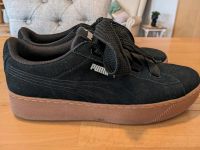 Puma Sneaker schwarz braun 42 Plateau Sohle breite Schnürsenkel Nordrhein-Westfalen - Borchen Vorschau