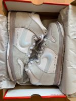 Nike Dunk High Slam Jam White Pure Platinum in Größe 42 (US 8,5) Baden-Württemberg - Lenningen Vorschau