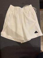 Adidas Shorts (kurze Hose) | sehr guter Zustand | Größe S Bayern - Ansbach Vorschau
