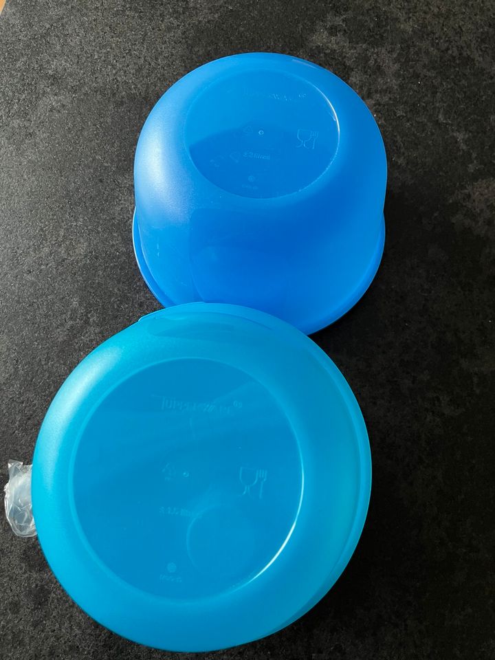 Tupperware Salat to go 1,5 l und zusätzlich 2l + Deckel in Neuötting