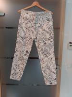 TONI Jeans Gr. 38 7/8 cremefarben/blau perfekt shape neu Hessen - Bad Endbach Vorschau