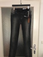 Love2Wait Jeans  Skinny  , grau, Gr.29 , neu Bochum - Bochum-Wattenscheid Vorschau