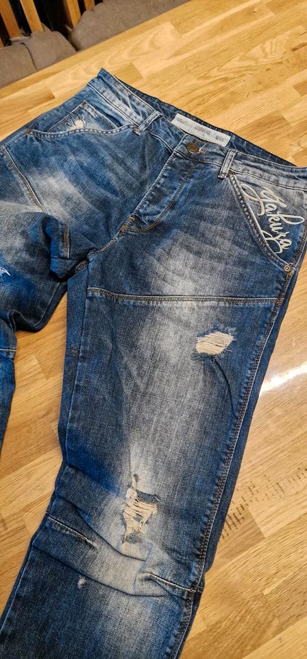 Yakuza Premium Herren Jeans Gr.32 in Rödental