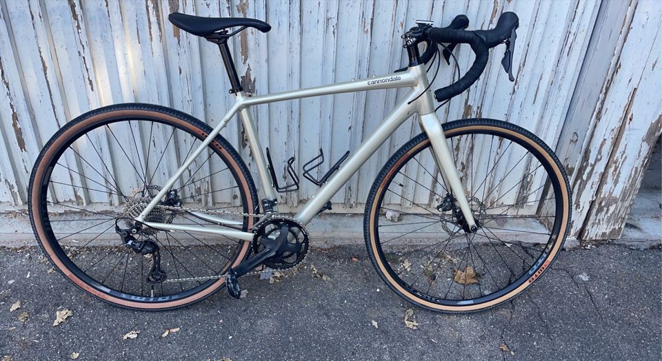 Cannondale Topstone 0 in M (2021) - ALU Gravelbike - GRX800 in Villingen-Schwenningen