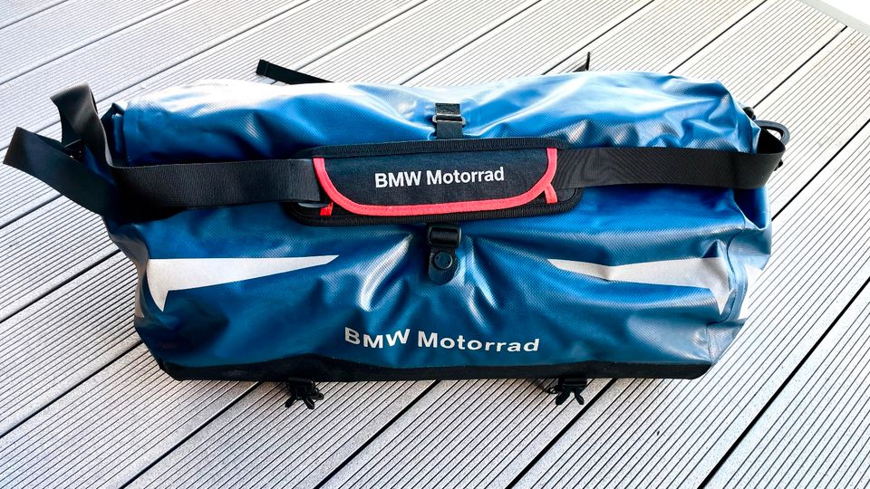 BMW Motorradtasche Original - Heck- bzw. Tourentasche in Höhenkirchen-Siegertsbrunn