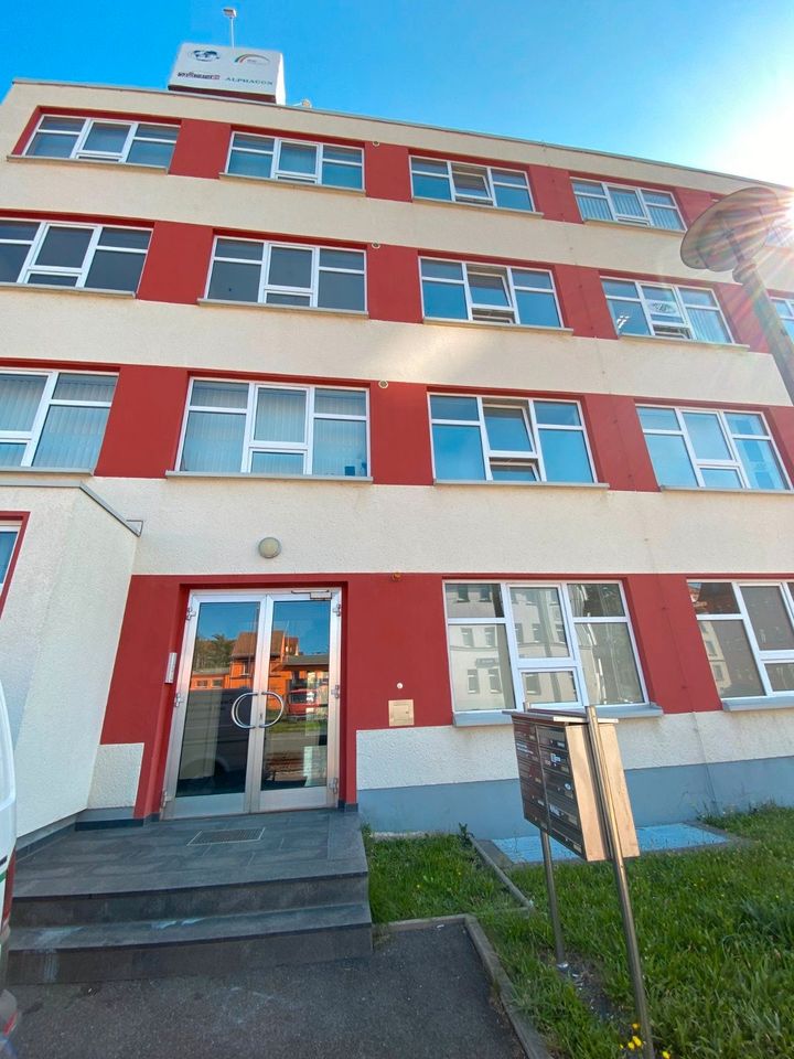 Büro mit großzügiger Lager Halle ab 01.24 zu vermieten Zwickau Ideal für Spedition Bauhandwerk etc. in Zwickau