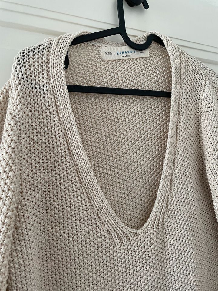 Edler ZARA Knit Pullover Creme rosa s 36 Oversized in Frankfurt am Main