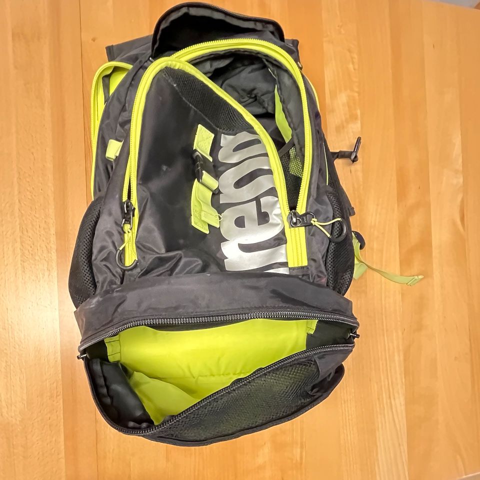 Arena Rucksack 40 Liter Schwimmrucksack  dark smoke/neon yellow in Rottweil