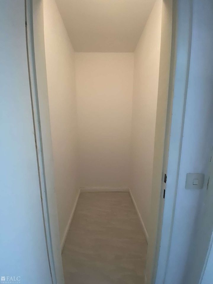 Balkon-Oase: Helle 2-Zimmer-Wohnung in Neumühl in Duisburg