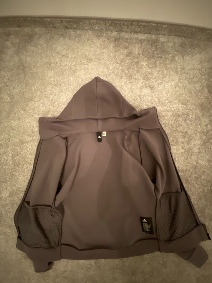 Adidas Sweatjacke - Größe 36/38 - NEU in Herrenhof bei Gotha