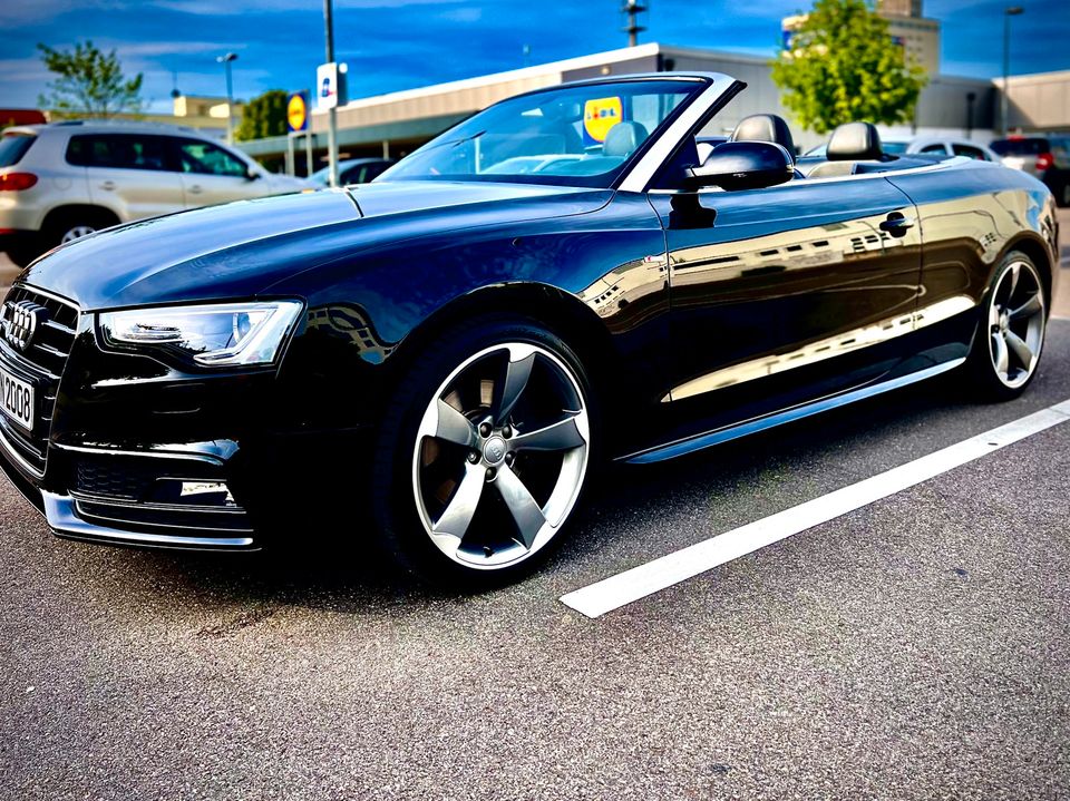 Audi A5 Cabrio S-Line Facelift 2,0TFSI in Stuttgart