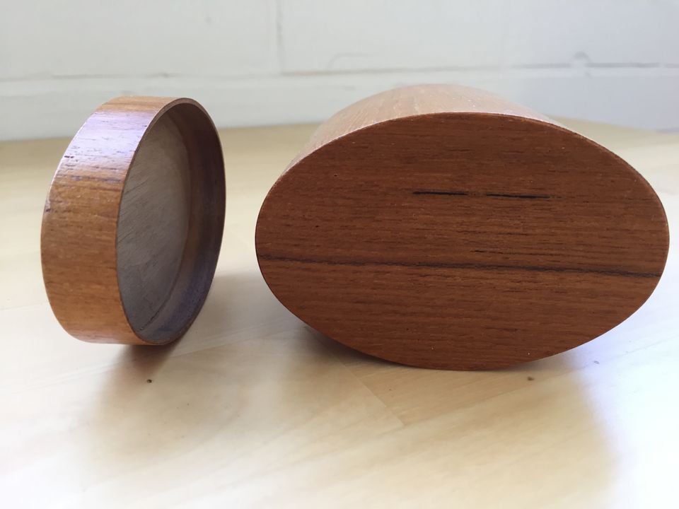 Teak Zigarettendose Vintage Mid-Century  H: 9,5 cm   B: 9,2 cm in Hannover