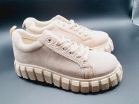 Damenschuhe Plateau Sneaker Beige Gr.38 neu Schuhe Bielefeld - Bielefeld (Innenstadt) Vorschau