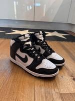 Nike „Panda“ Customized Größe 40 Niedersachsen - Achim Vorschau
