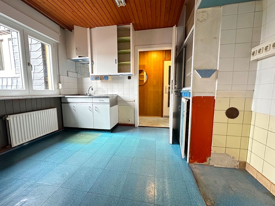 Freistehendes Haus mit reichlich Gestaltungspotenzial ideal für Selbstverwirklicher in Hanau