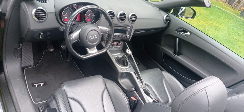 Audi TT Roadster 2.0 TFSI -Turbo in Werlte 