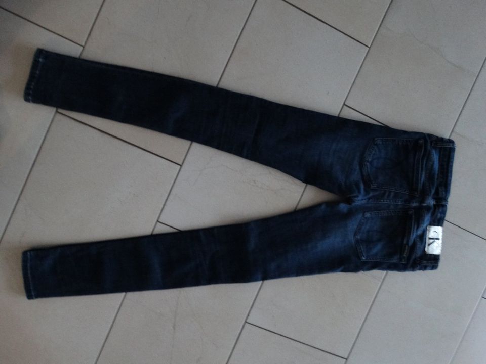 CALVIN KLEIN ~ Jeans ~ 170 ~ blau in Rastede