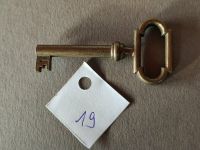 Möbelschlüssel für Wohnzimmer- oder Kleiderschrank (1 eingeprägt) Hessen - Ahnatal Vorschau