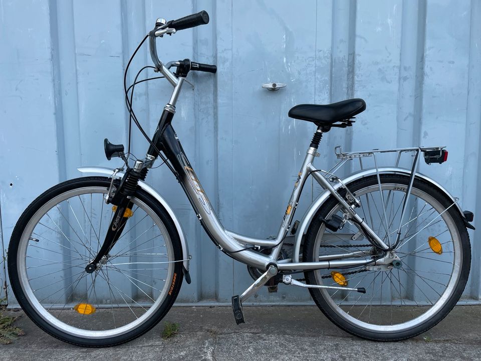 Schickes Aluminium BBF COMFORT 26 Zoll Damen Fahrrad. in Lutherstadt Wittenberg